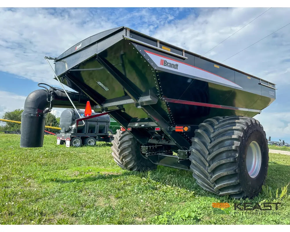 Brandt 1120XT Grain Cart - 1,100 Bushel Capacity Roll Tarp 20’’ Discharge Scales Grain Carts