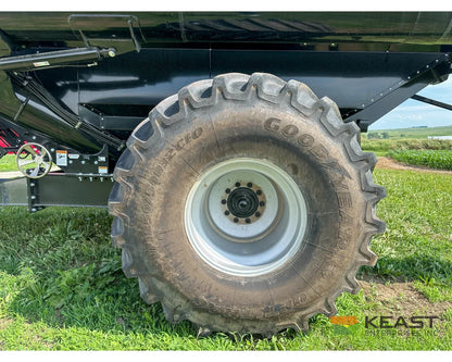 Brandt 1120XT Grain Cart - 1,100 Bushel Capacity Roll Tarp 20’’ Discharge Scales Grain Carts