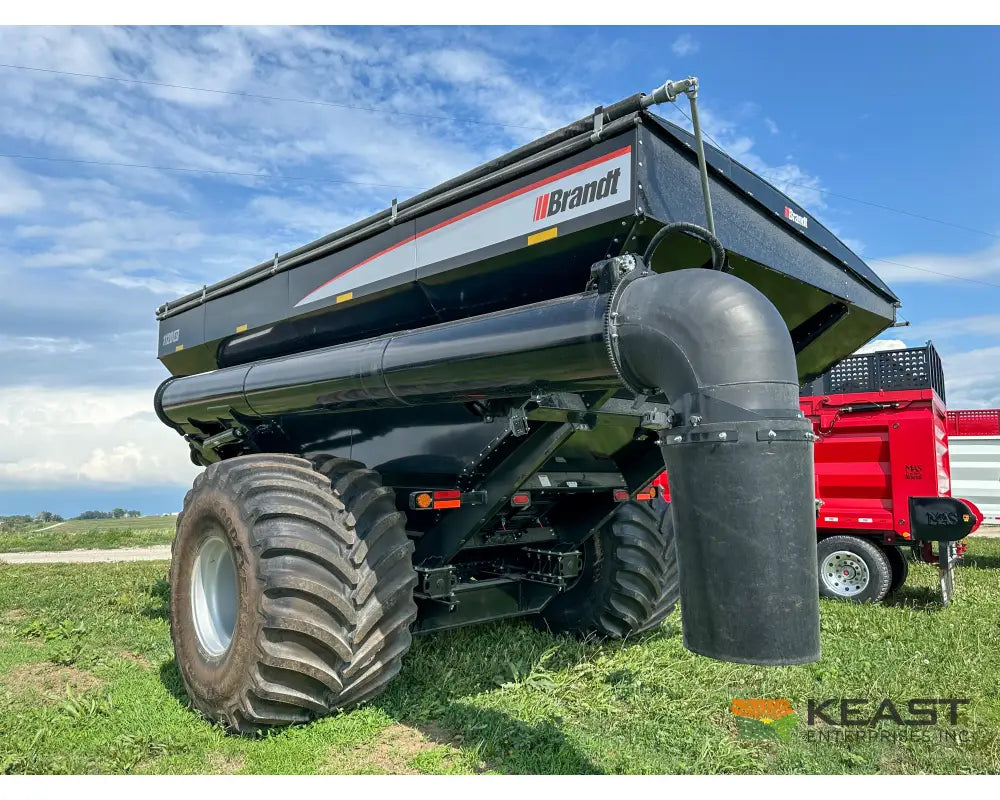 Brandt 1120XT Grain Cart - 1,100 Bushel Capacity Roll Tarp 20’’ Discharge Scales Grain Carts