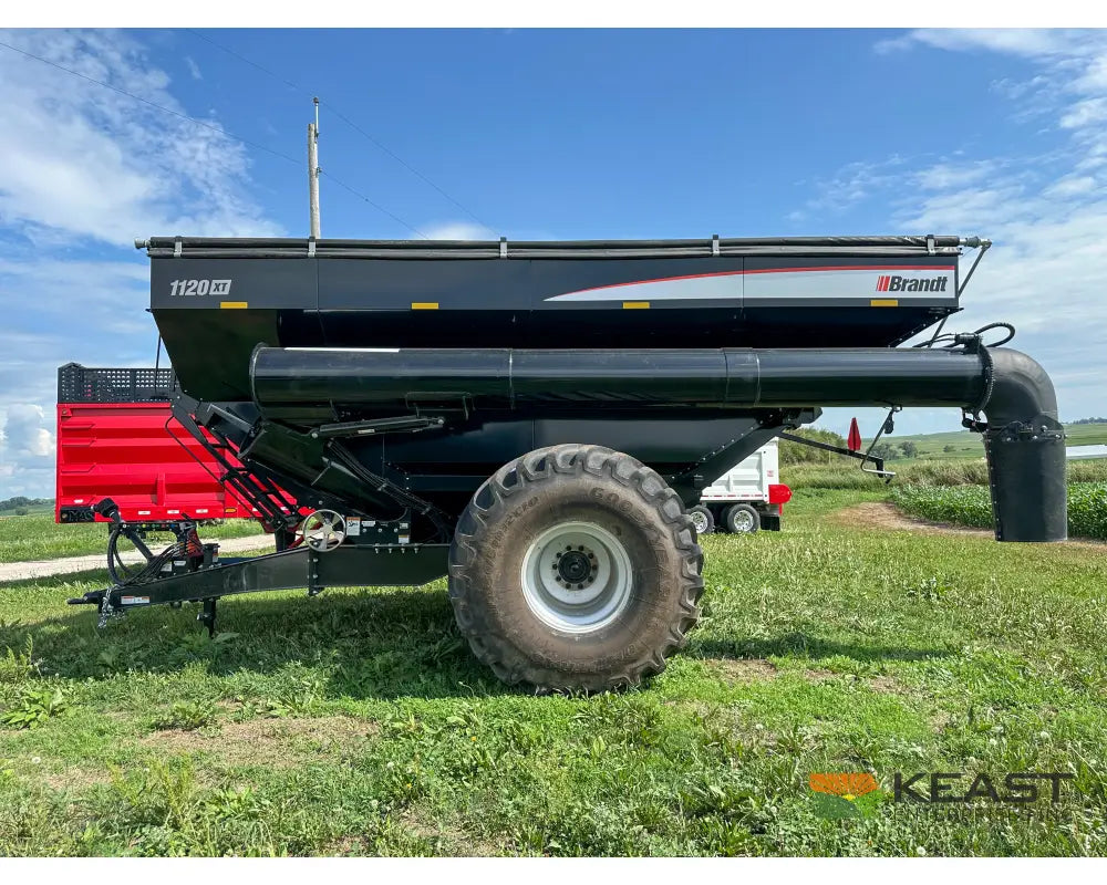 Brandt 1120XT Grain Cart - 1,100 Bushel Capacity Roll Tarp 20’’ Discharge Scales Grain Carts