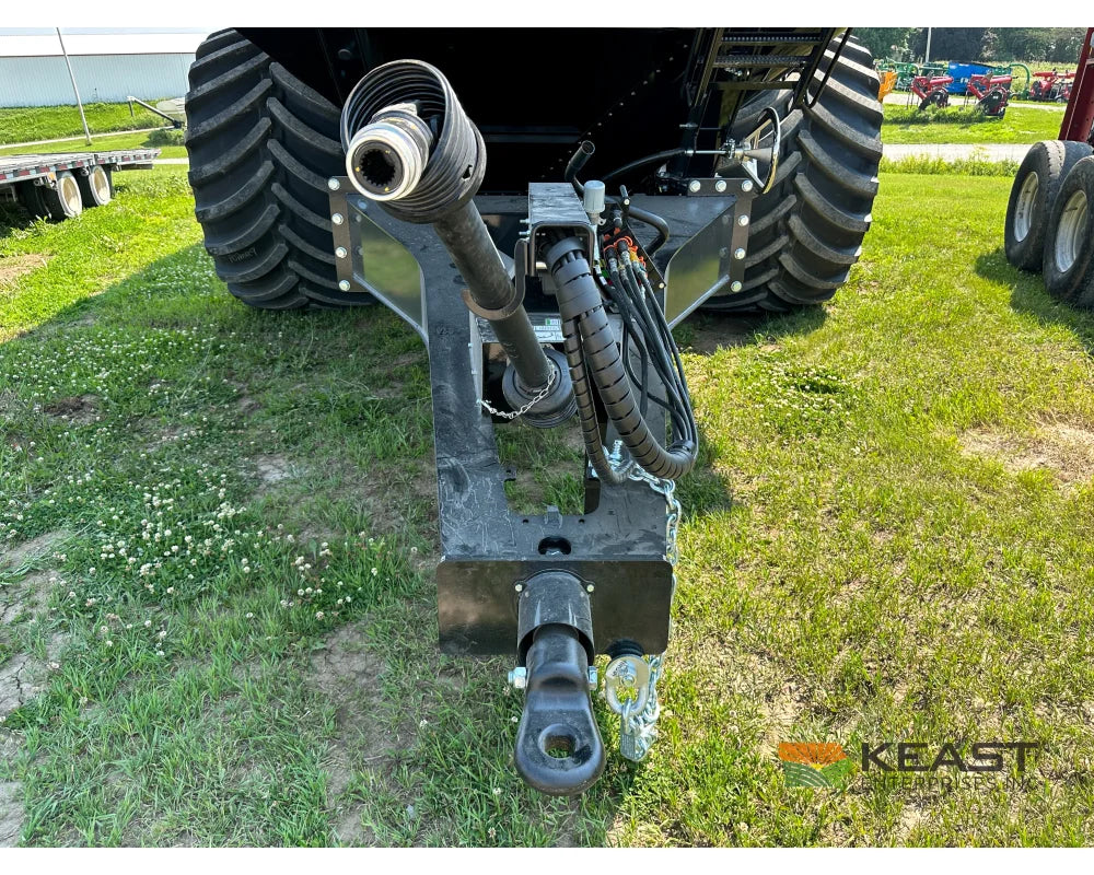 Brandt 1320XT Grain Cart - 1,300 Bushel Capacity Roll Tarp 20’’ Discharge Scales Grain Carts