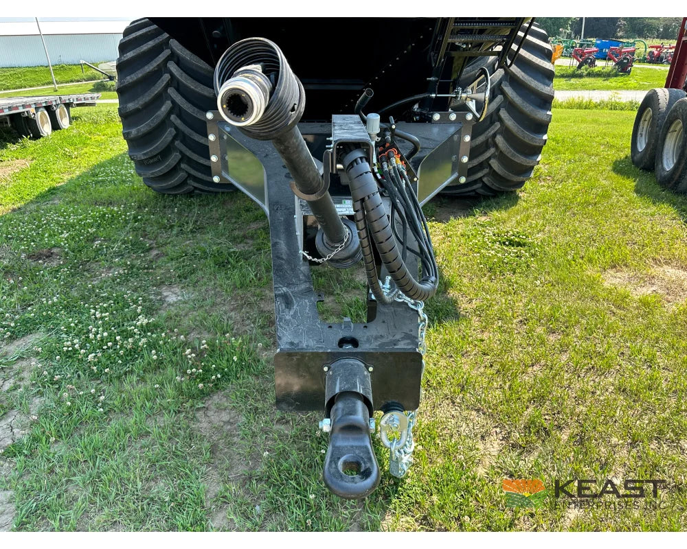 Brandt 1320XT Grain Cart - 1,300 Bushel Capacity Roll Tarp 20’’ Discharge Scales Grain Carts
