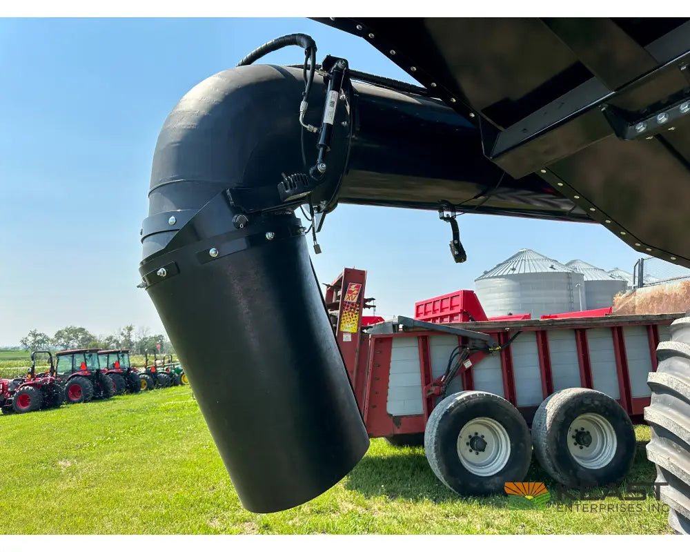 Brandt 1320XT Grain Cart - 1,300 Bushel Capacity Roll Tarp 20’’ Discharge Scales Grain Carts