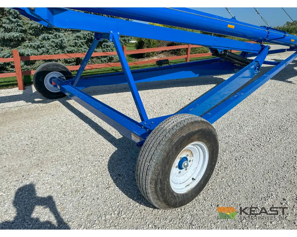 Brandt 1390HP Auger - 13’’ x 90’ Electric Swingaway Scissor Lift Augers