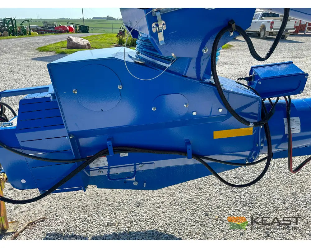 Brandt 1390HP Auger - 13’’ x 90’ Electric Swingaway Scissor Lift Augers