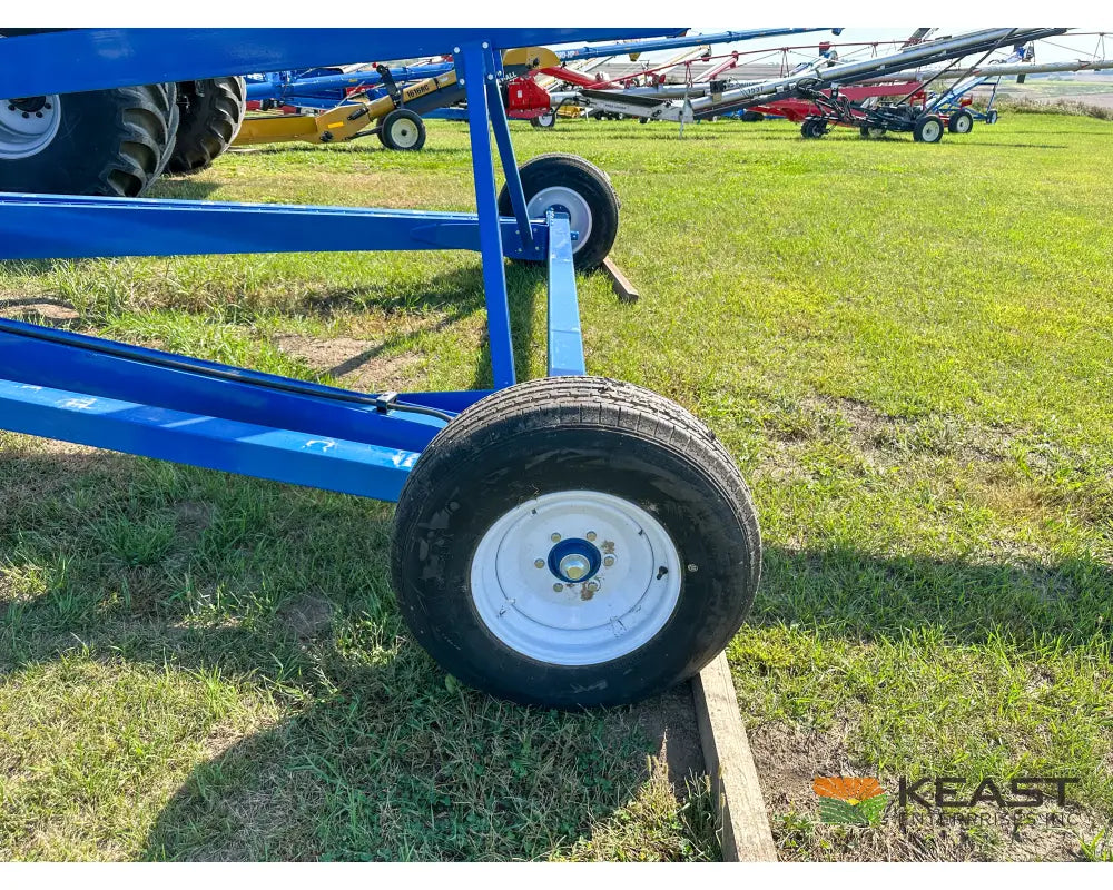 Brandt 1390XL Auger 13’’ x 90’ Electric Swingaway Scissor Lift Augers