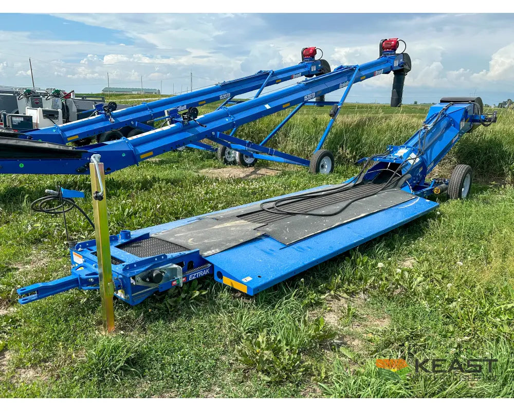 Brandt 2010A GrainDeck Drive Over Conveyor Electric Drive Up to 15,000 BPH 5 3/4’’ Hopper Conveyors