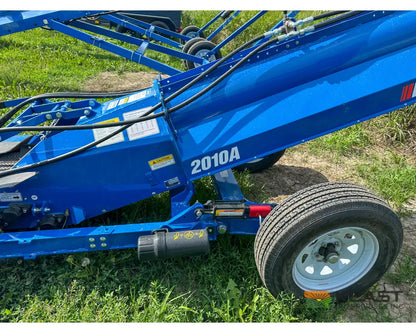 Brandt 2010A GrainDeck Drive Over Conveyor Electric Drive Up to 15,000 BPH 5 3/4’’ Hopper Conveyors