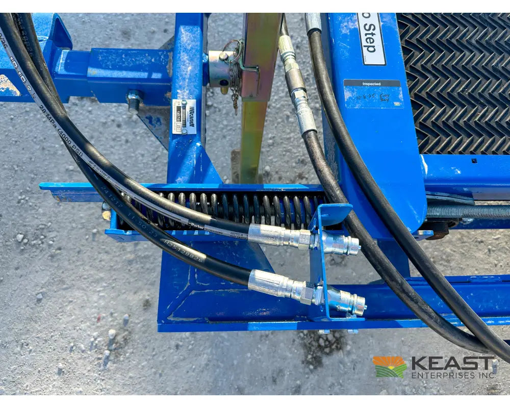 Brandt 2015A GrainDeck Drive Over Conveyor Hydraulic Drive Up to 15,000 BPH 5-3/4’’ Hopper Conveyors