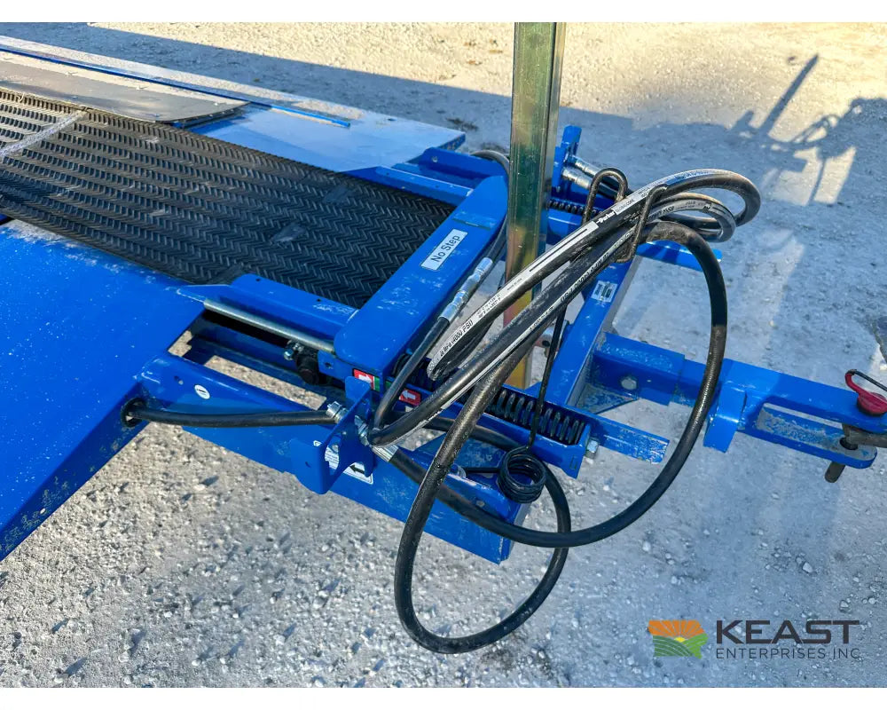 Brandt 2015A GrainDeck Drive Over Conveyor Hydraulic Drive Up to 15,000 BPH 5-3/4’’ Hopper Conveyors