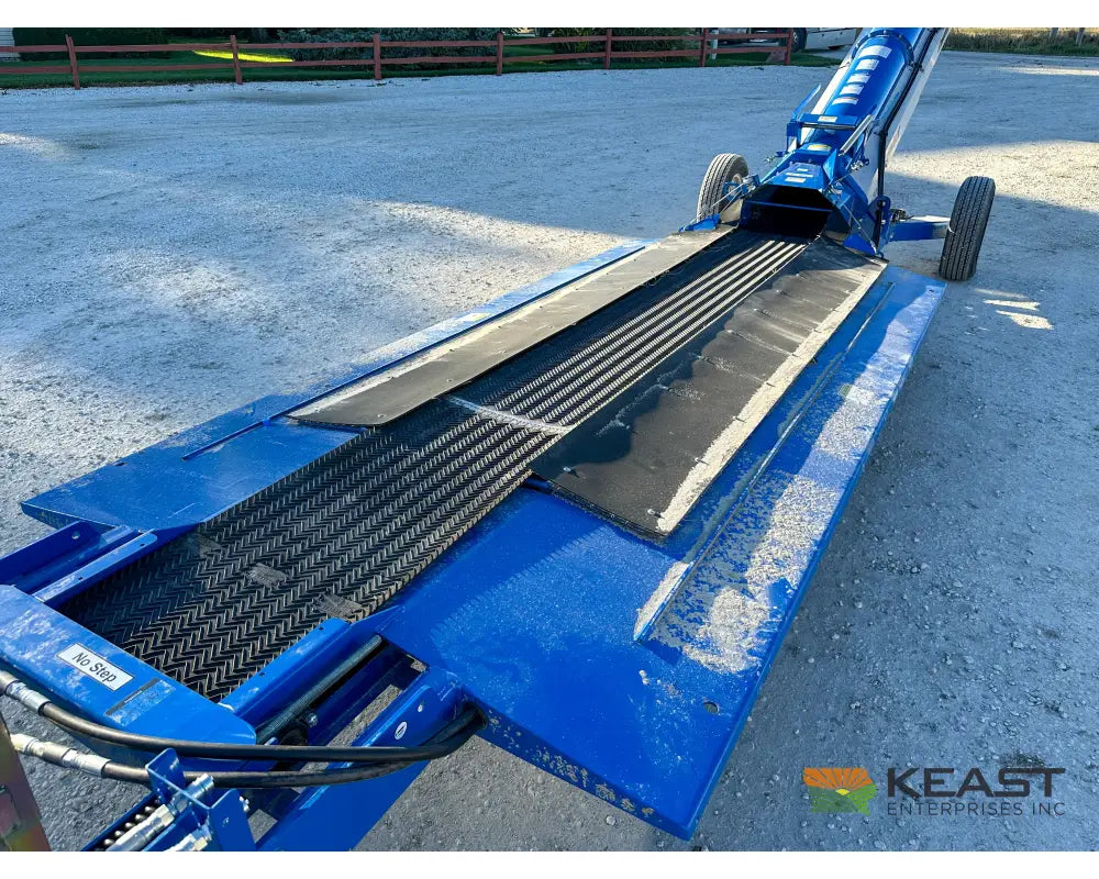 Brandt 2015A GrainDeck Drive Over Conveyor Hydraulic Drive Up to 15,000 BPH 5-3/4’’ Hopper Conveyors