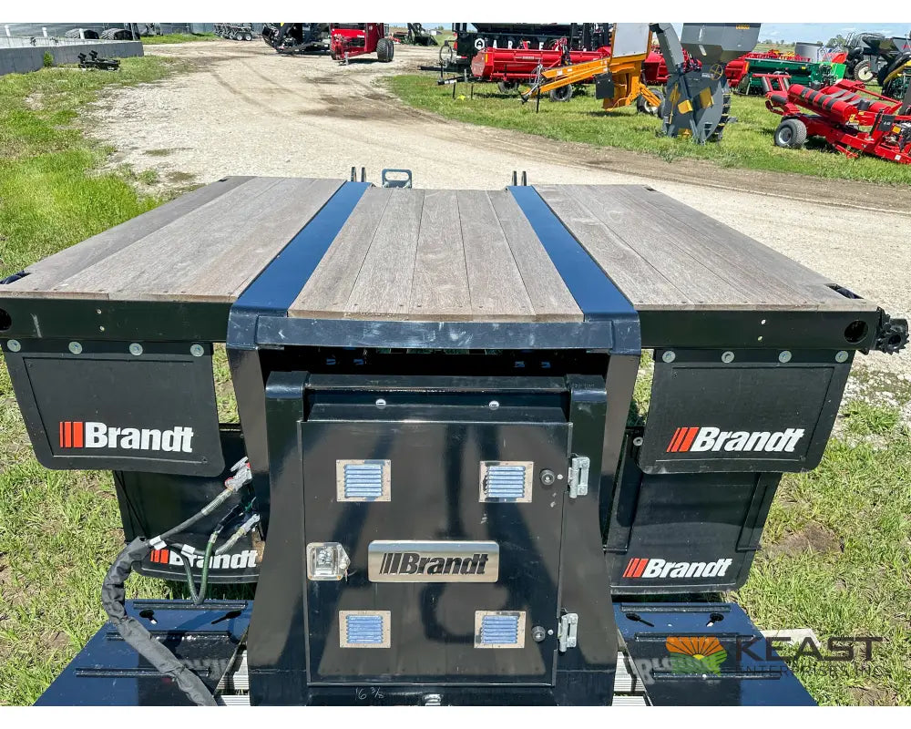 Brandt H450 45 Ton On-Highway RGN Trailer - 33’ 6’’ Deck Well 17’’ Deck Height Trailers