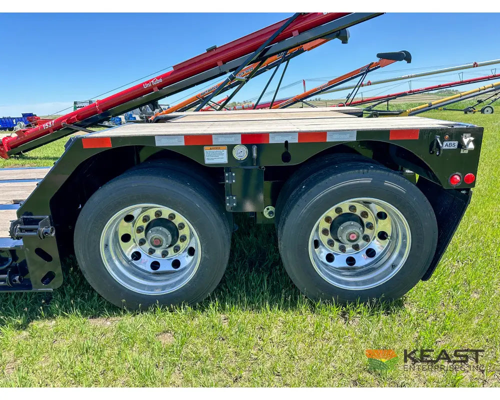 Brandt H450 45 Ton On-Highway RGN Trailer - 33’ 6’’ Deck Well 17’’ Deck Height Trailers