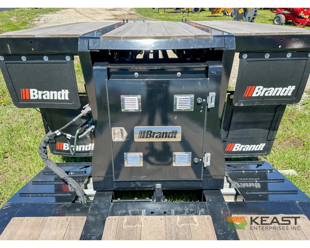 Brandt H450 45 Ton On-Highway RGN Trailer - 33’ 6’’ Deck Well 17’’ Deck Height Trailers