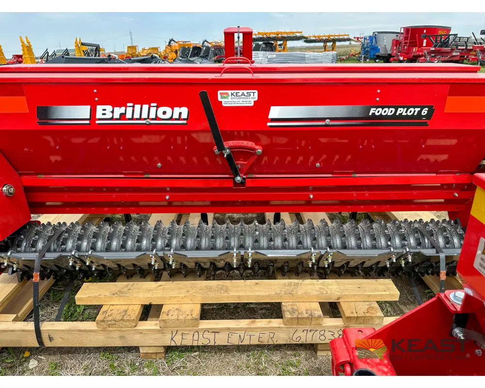 Brillion FPSB-6 6’ 3-Point Food Plot Seeder – 2.62 + 2.62 Bu Seed Boxes Drills and Seeders