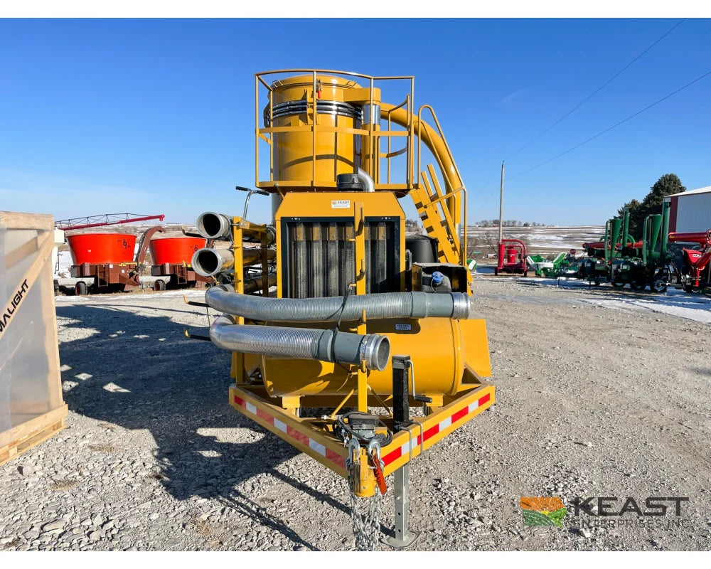 Christianson VacBoss 6068D Grain Vac Diesel 6’’ Intake 5,000 Bu/Hr Grain Vacs