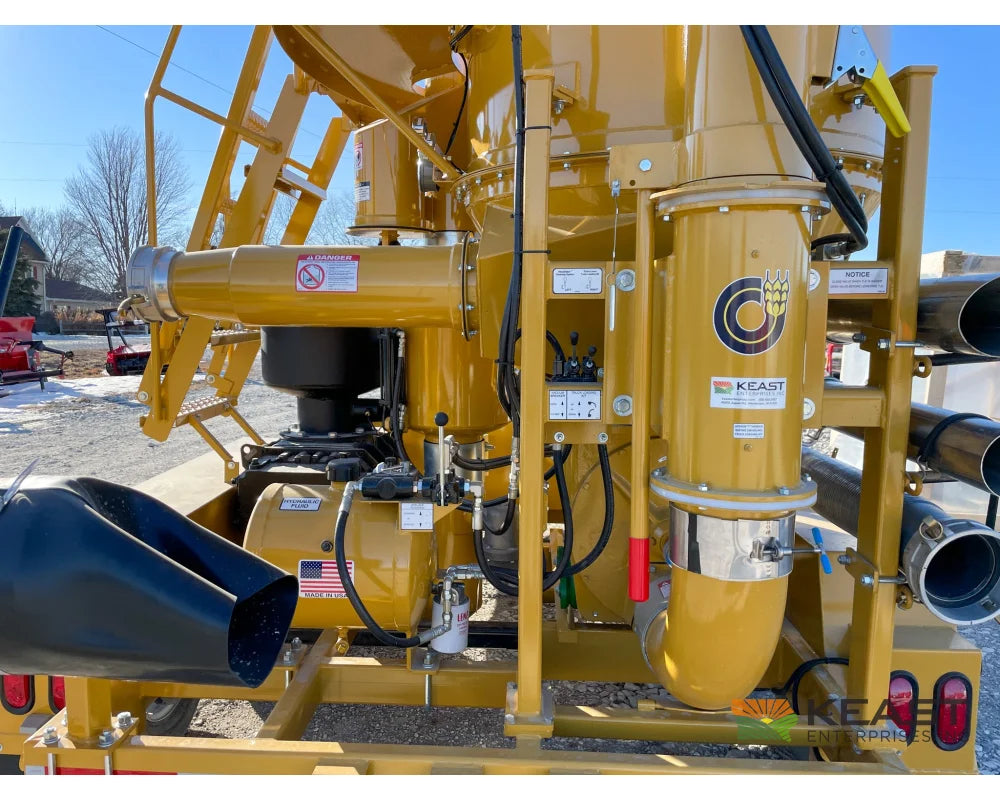 Christianson VacBoss 6068D Grain Vac Diesel 6’’ Intake 5,000 Bu/Hr Grain Vacs