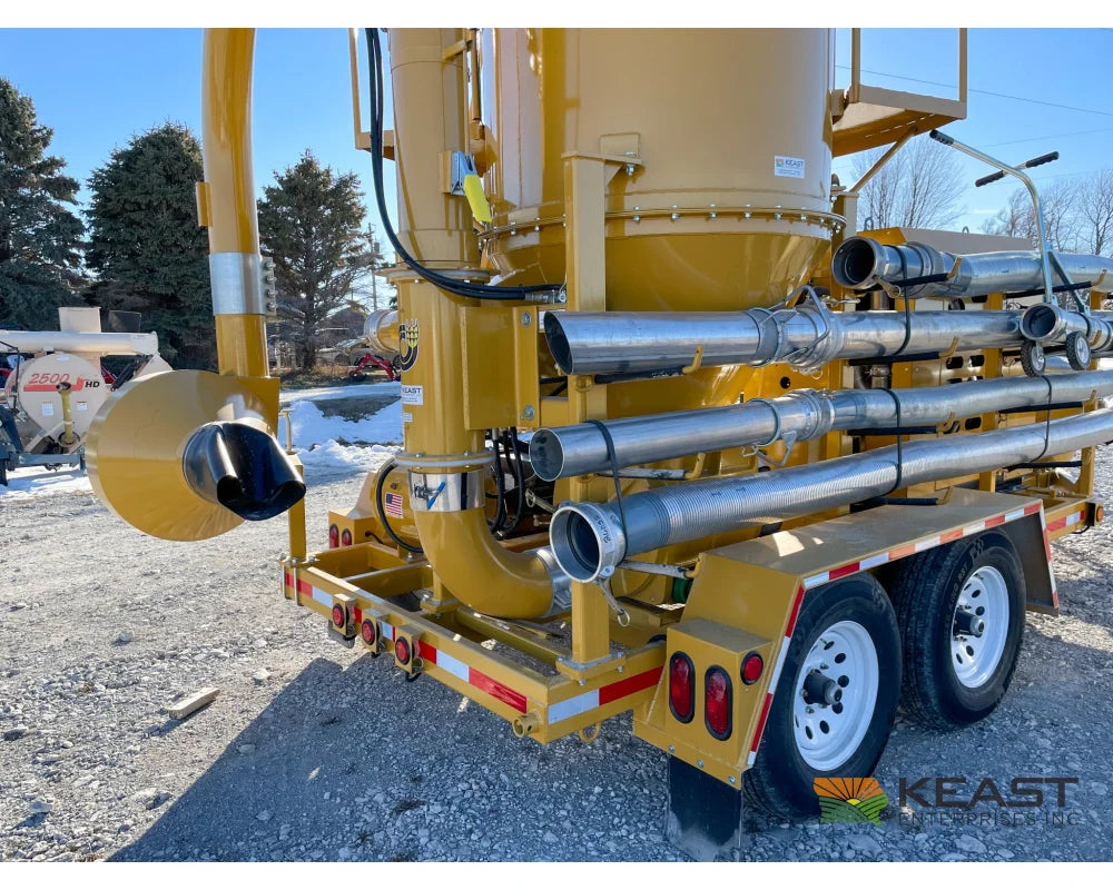 Christianson VacBoss 6068D Grain Vac Diesel 6’’ Intake 5,000 Bu/Hr Grain Vacs