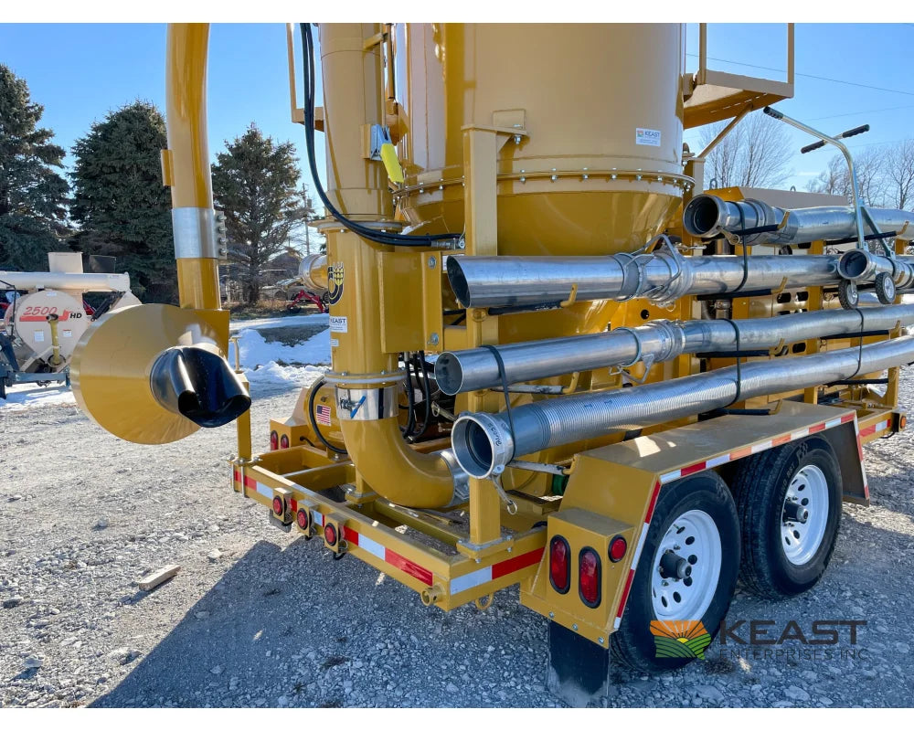Christianson VacBoss 6068D Grain Vac Diesel 6’’ Intake 5,000 Bu/Hr Grain Vacs