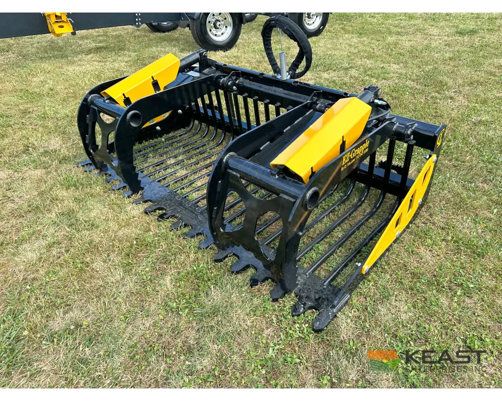 CL Fabrication EZ Grapple 81″ Width 50″ Opening 1/2″ AR400 Tines Skid Steer Mount Brush Grapples