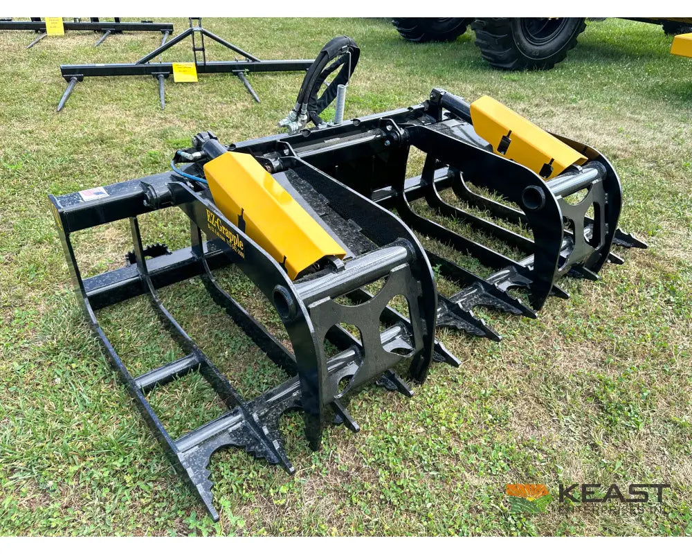 CL Fabrication EZ Grapple 90″ Width 50″ Opening 1/2″ AR400 Tines Skid Steer Mount Brush Grapples