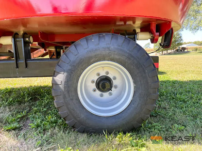 Cloverdale 420T Feed Wagon - 498 Cu Ft Capacity WeighTronix Scale Feed Wagons