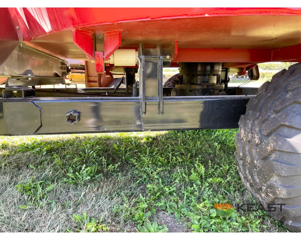 Cloverdale 420T Feed Wagon - 498 Cu Ft Capacity WeighTronix Scale Feed Wagons