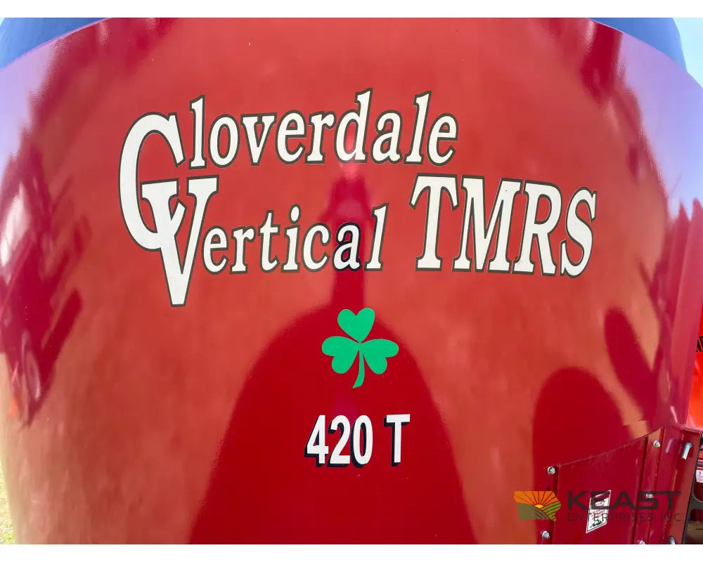 Cloverdale 420T Feed Wagon - 498 Cu Ft Capacity WeighTronix Scale Feed Wagons