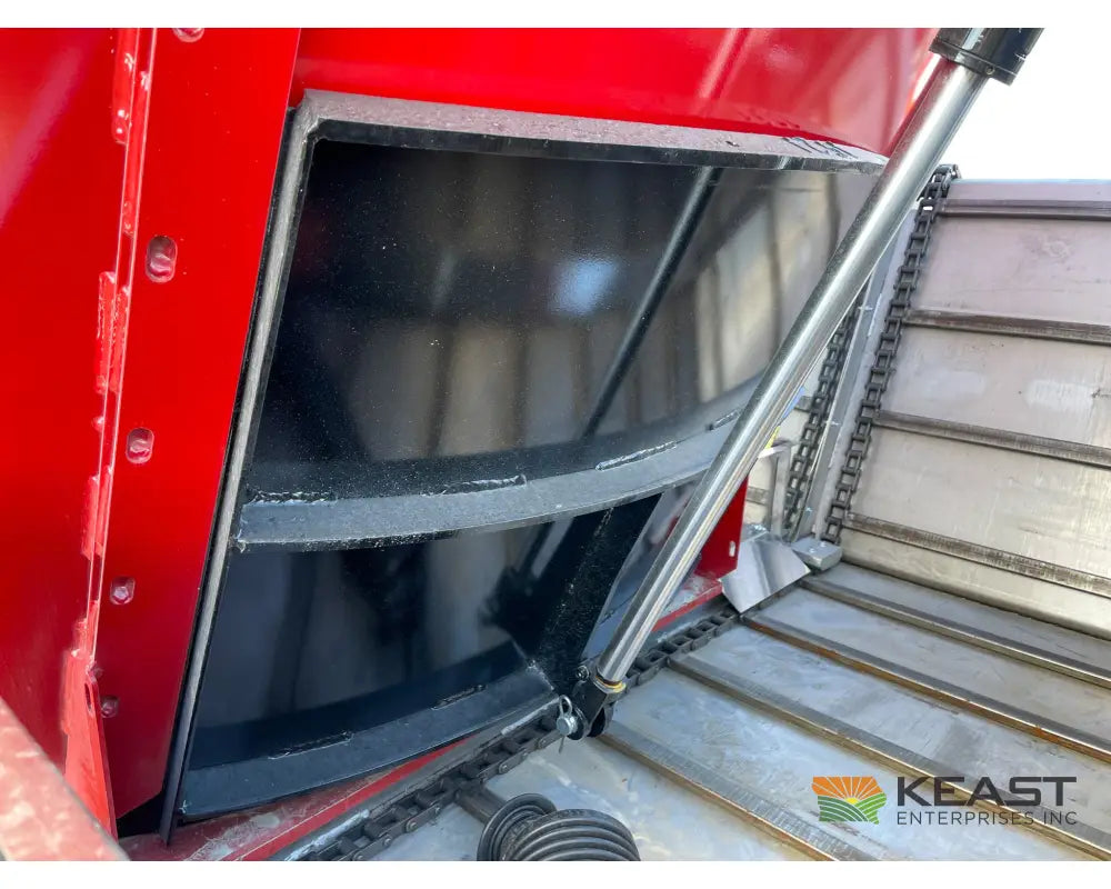 Cloverdale 500T Feed Wagon - 560 Cu Ft Capacity WeighTronix Scale Feed Wagons