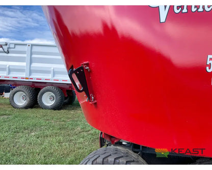 Cloverdale 500T Feed Wagon - 560 Cu Ft Capacity WeighTronix Scale Feed Wagons