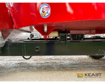 Cloverdale 650T Feed Wagon 830 Cu Ft Capacity WeighTronix Scale Feed Wagons