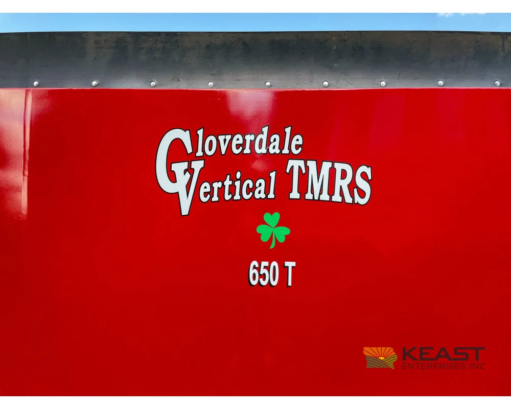 Cloverdale 650T Feed Wagon 830 Cu Ft Capacity WeighTronix Scale Feed Wagons