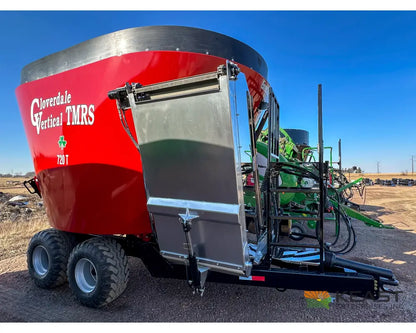 Cloverdale 720T Feed Wagon 720 cu ft Single Auger 640XL Scale Feed Wagons