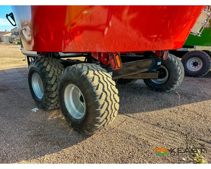 Cloverdale 720T Feed Wagon 720 cu ft Single Auger 640XL Scale Feed Wagons