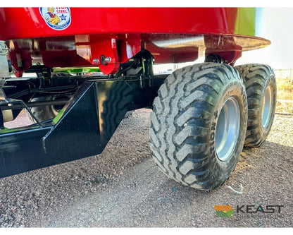 Cloverdale 720T Feed Wagon 720 cu ft Single Auger 640XL Scale Feed Wagons