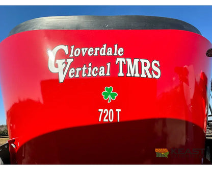 Cloverdale 720T Feed Wagon 720 cu ft Single Auger 640XL Scale Feed Wagons