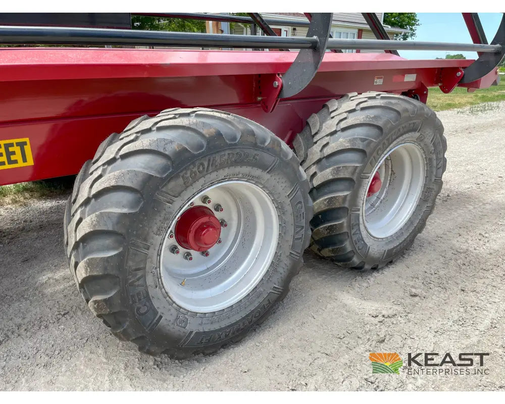 Cloverdale 8 10 Mega Bale Carrier Self Loading Arm Stainless Steel Deck Tandem Axle Bale Carriers