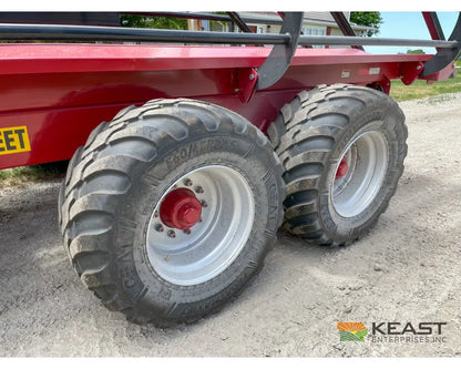 Cloverdale 8 10 Mega Bale Carrier Self Loading Arm Stainless Steel Deck Tandem Axle Bale Carriers