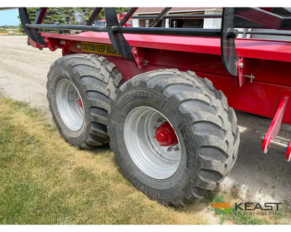 Cloverdale 8 10 Mega Bale Carrier Self Loading Arm Stainless Steel Deck Tandem Axle Bale Carriers