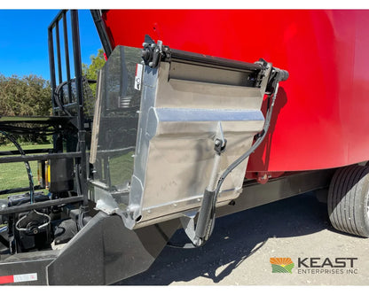 Cloverdale 900T Feed Wagon 900 cu ft Twin Auger 640XL Scale Feed Wagons