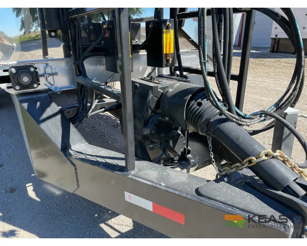 Cloverdale 900T Feed Wagon 900 cu ft Twin Auger 640XL Scale Feed Wagons
