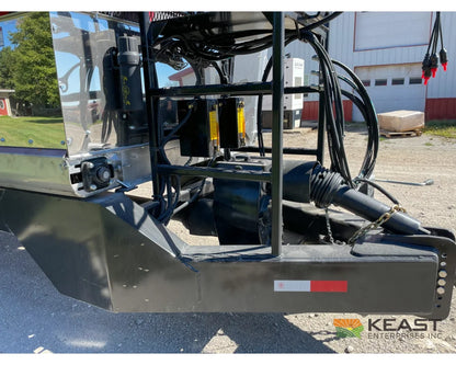 Cloverdale 900T Feed Wagon 900 cu ft Twin Auger 640XL Scale Feed Wagons