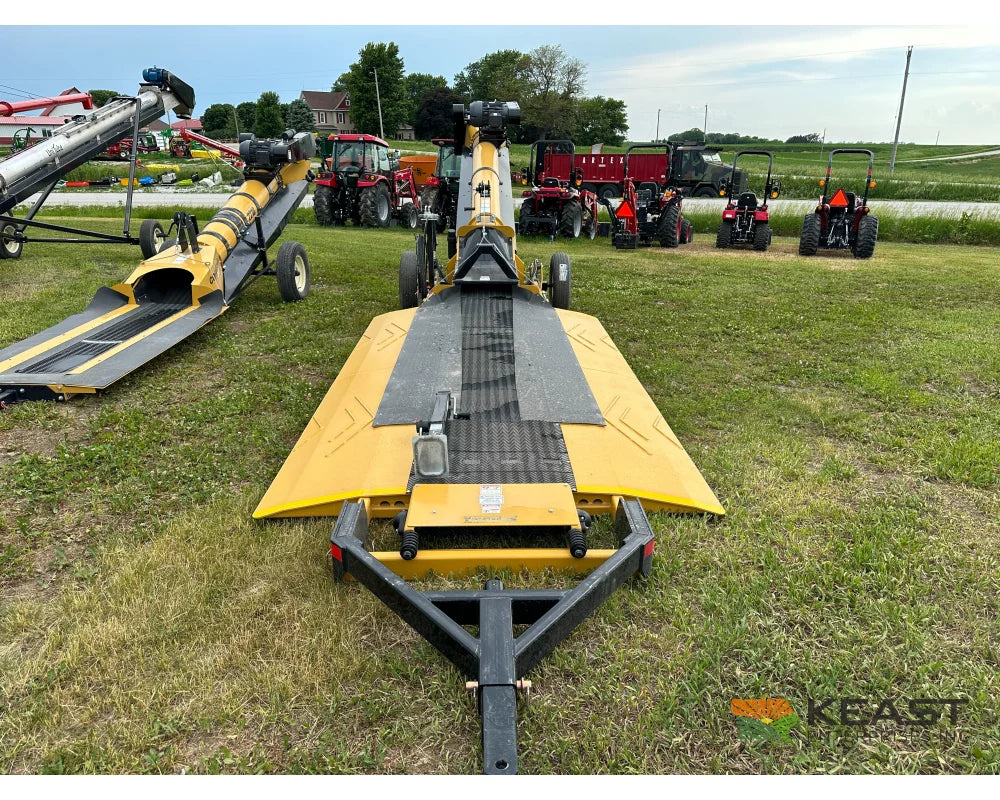Convey-All 2228 Drive-Over Conveyor 12’ Deck 15 HP 3-Phase Electric 22’’ Belt Conveyors