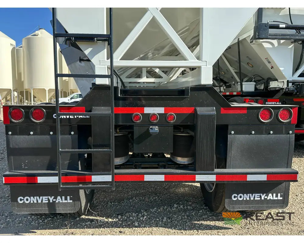 Convey-All CSC1545 Seed Tender Trailer 1,525 Cu Ft 6 Compartments Electric Gates Conveyors