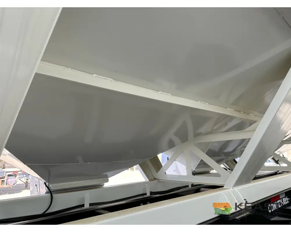 Convey-All CSC1545 Seed Tender Trailer 1,525 Cu Ft 6 Compartments Electric Gates Conveyors