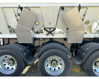 Convey-All CSC1545 Seed Tender Trailer 1,525 Cu Ft 6 Compartments Electric Gates Conveyors