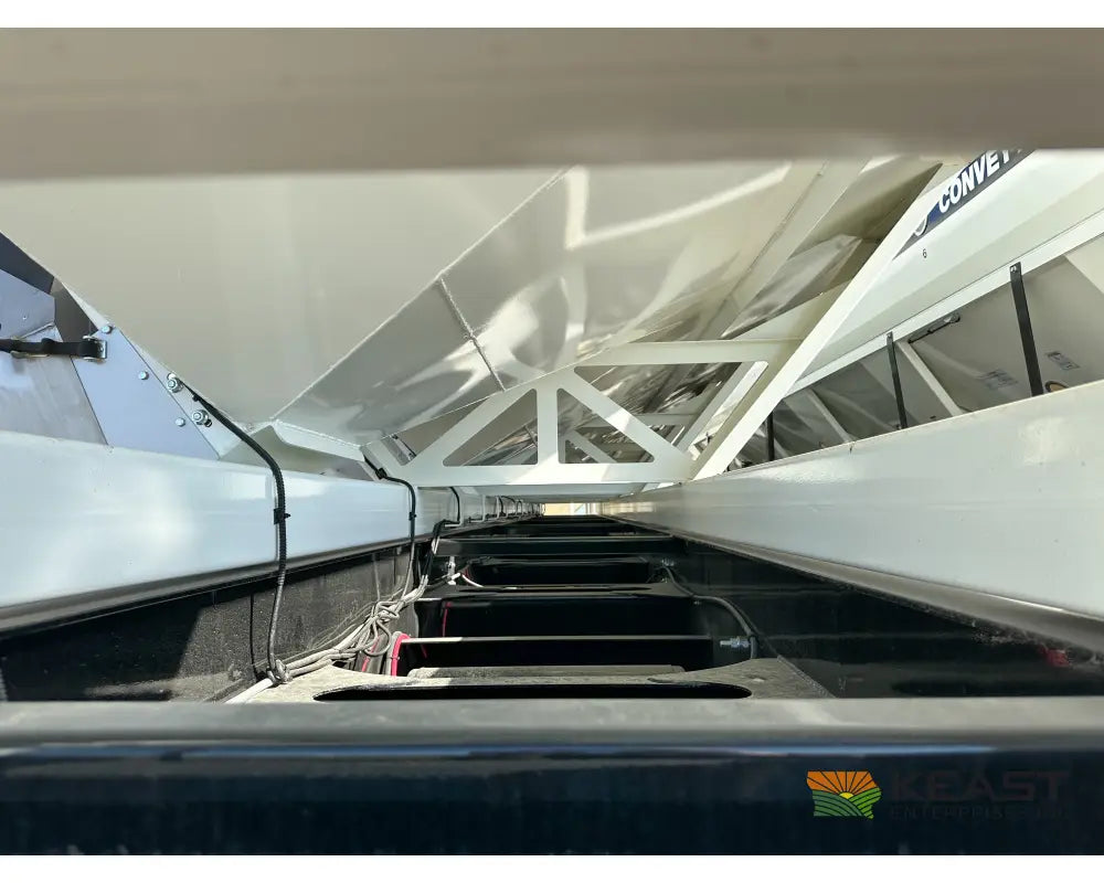 Convey-All CSC1545 Seed Tender Trailer 1,525 Cu Ft 6 Compartments Electric Gates Conveyors