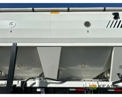 Convey-All CST1550 Seed Tender Trailer 1,550 cu ft 6 Compartments 50 HP Diesel Conveyors