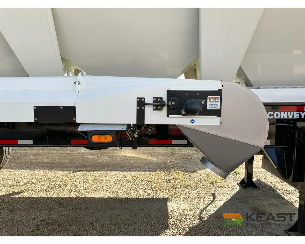 Convey-All CST1550 Seed Tender Trailer 1,550 cu ft 6 Compartments 50 HP Diesel Conveyors