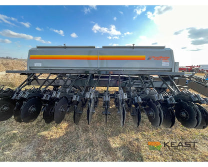 Crustbuster 4025 All Plant 25’ Drill 10’’ Spacing Mechanical Drive Drills and Seeders